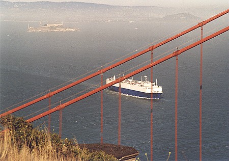 San Francisco Golden Gate Bridge 02.jpg