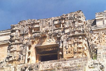 Uxmal06.jpg