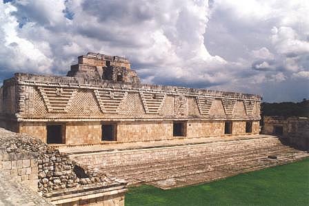 Uxmal10.jpg