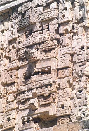 Uxmal14.jpg