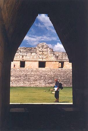 Uxmal15.jpg
