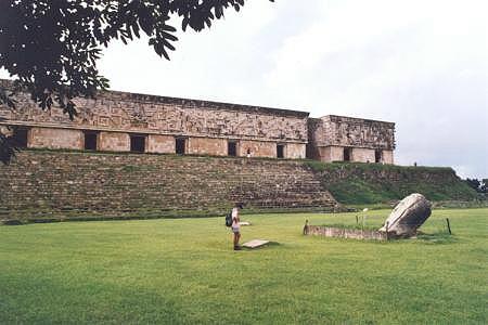 Uxmal27.jpg