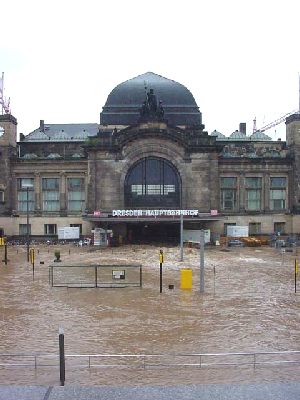 bahnhof0008.jpg