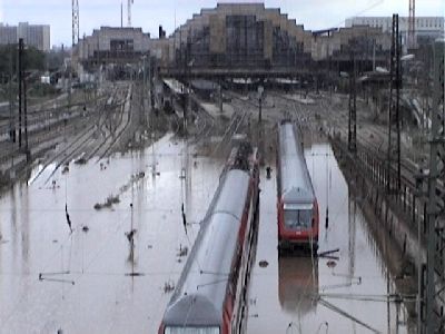 bahnhof0014.jpg